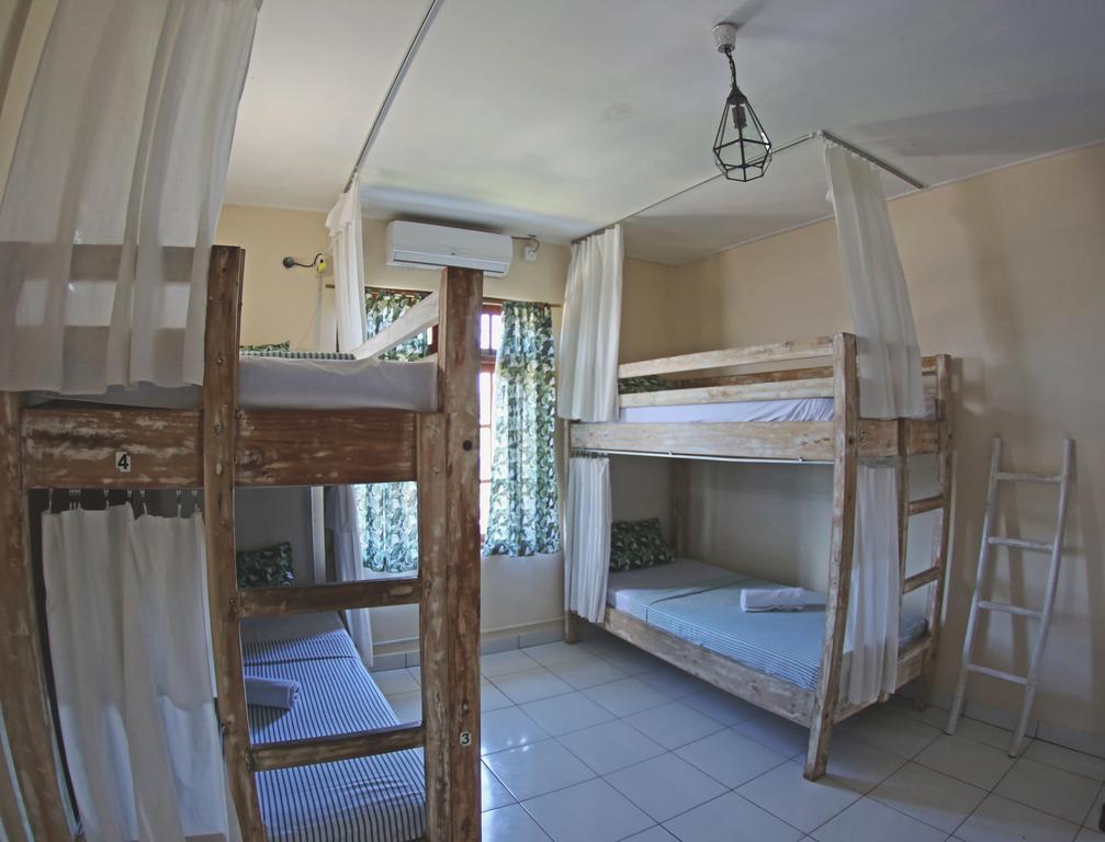 Surfers House Otel Kuta Lombok Dış mekan fotoğraf