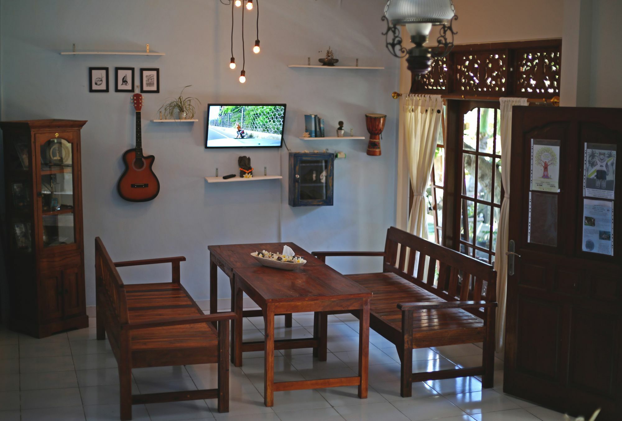 Surfers House Otel Kuta Lombok Dış mekan fotoğraf