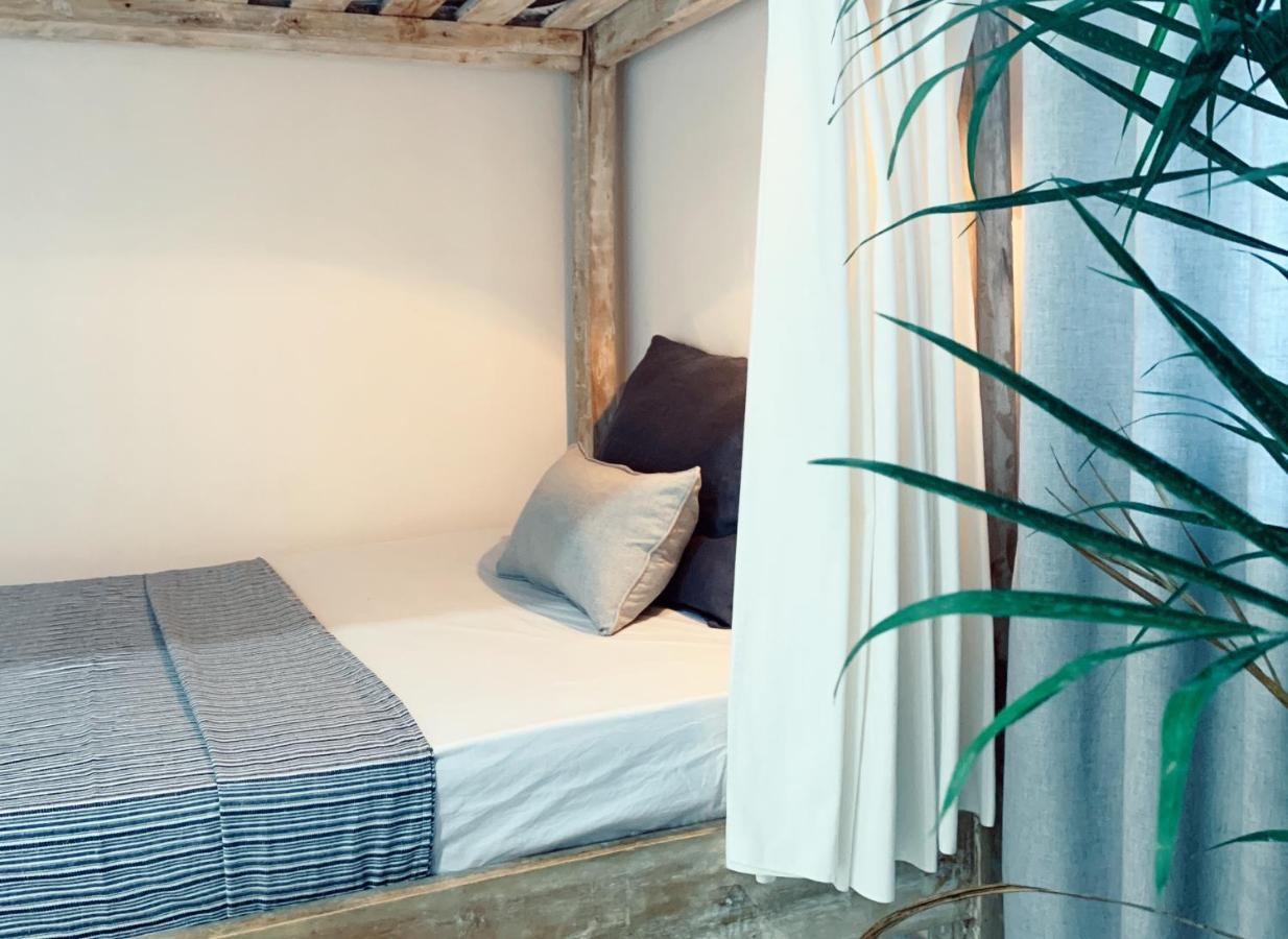 Surfers House Otel Kuta Lombok Dış mekan fotoğraf