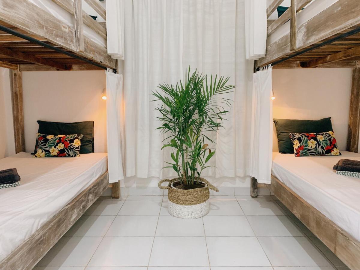 Surfers House Otel Kuta Lombok Dış mekan fotoğraf